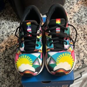 Brooks Multicolor Athletic Shoes.. Like New Brooks Trace 2 Size 6.5